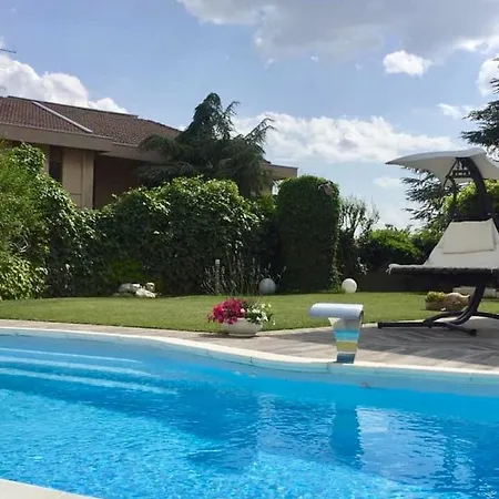 Domusangela Holiday home