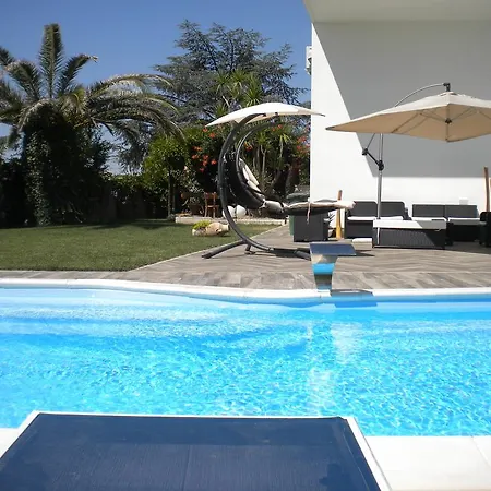 Dom wakacyjny Domusangela Matera